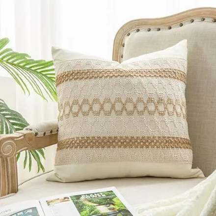 Imagen de ALMOHADON con Tejido Blanco/Beige 45x45cm