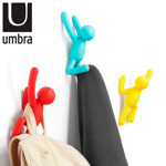 Imagen de GANCHOS x 3 Buddy Multi-Colores UMBRA 7.6x16.5x7.6cm / Soporta 2.3kg c/u